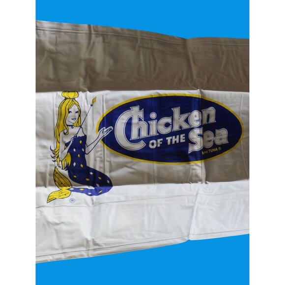 Vintage Chicken Of The Sea Tuna Pool Mattress Float - Picture 1 of 6